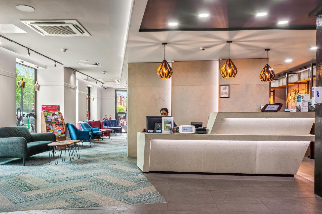 รูมซ์ ลอนดอน สแตรทฟอร์ด Aparthotel ภายนอก รูปภาพ