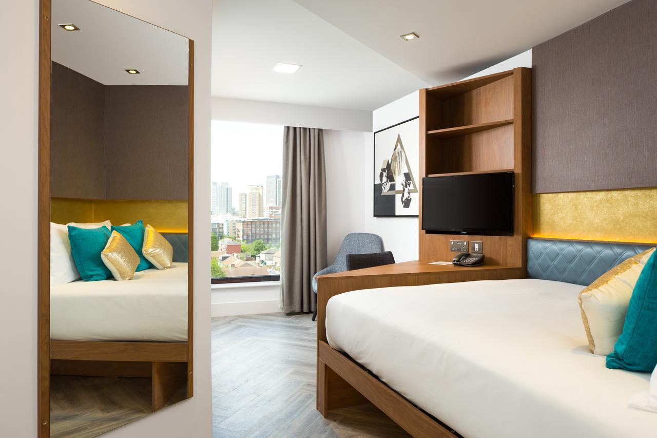 รูมซ์ ลอนดอน สแตรทฟอร์ด Aparthotel ภายนอก รูปภาพ